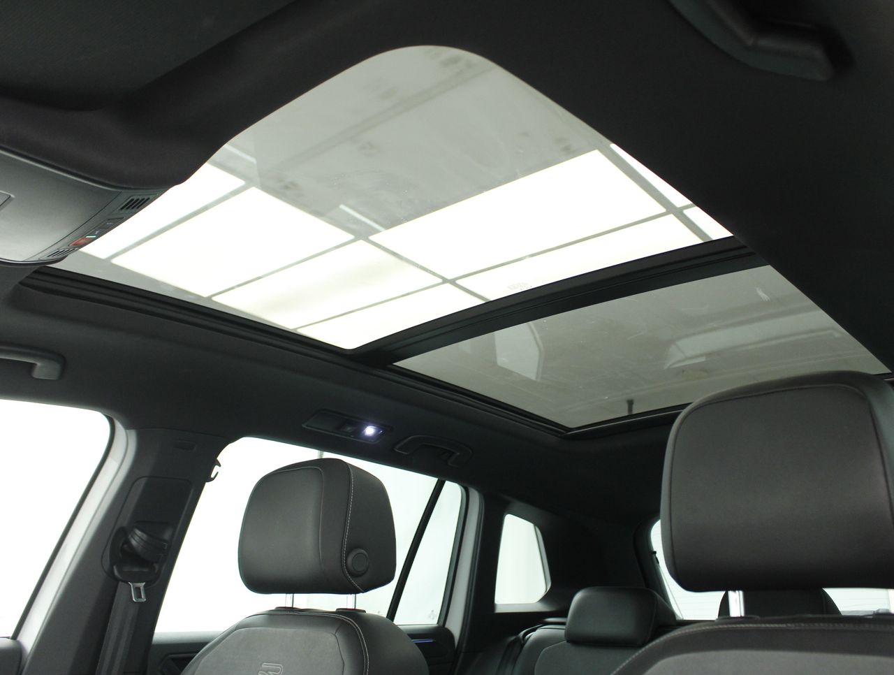 Foto Volkswagen Tiguan 26