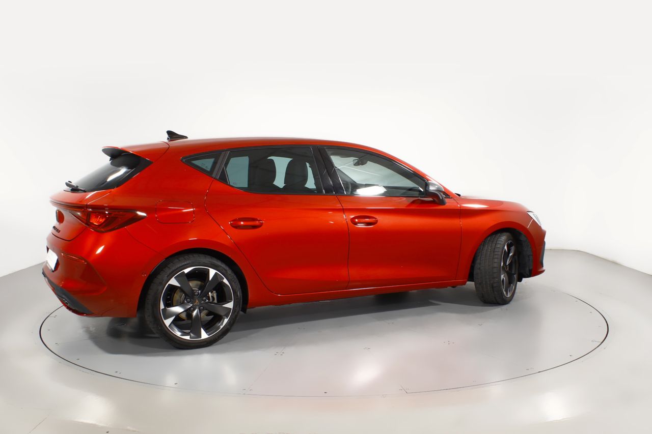 Foto Cupra León 24