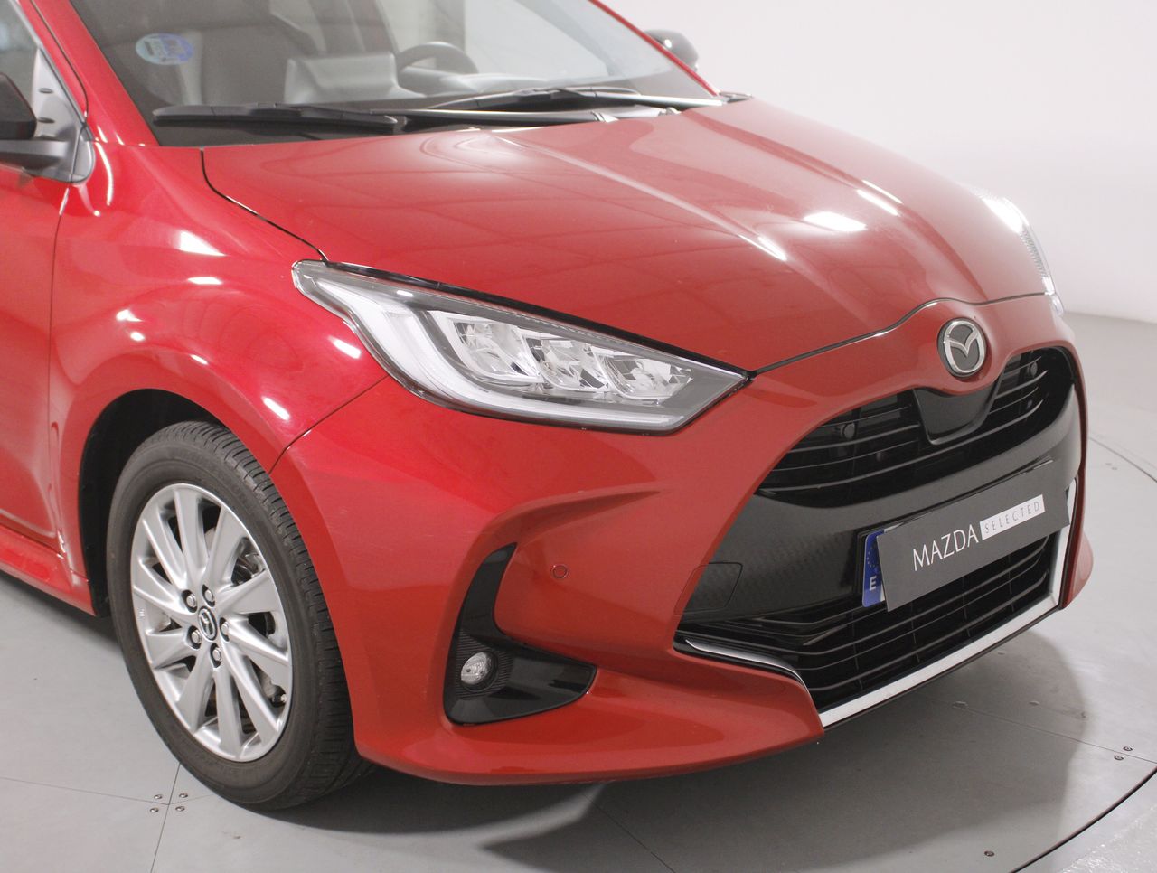 Foto Mazda Mazda2 16