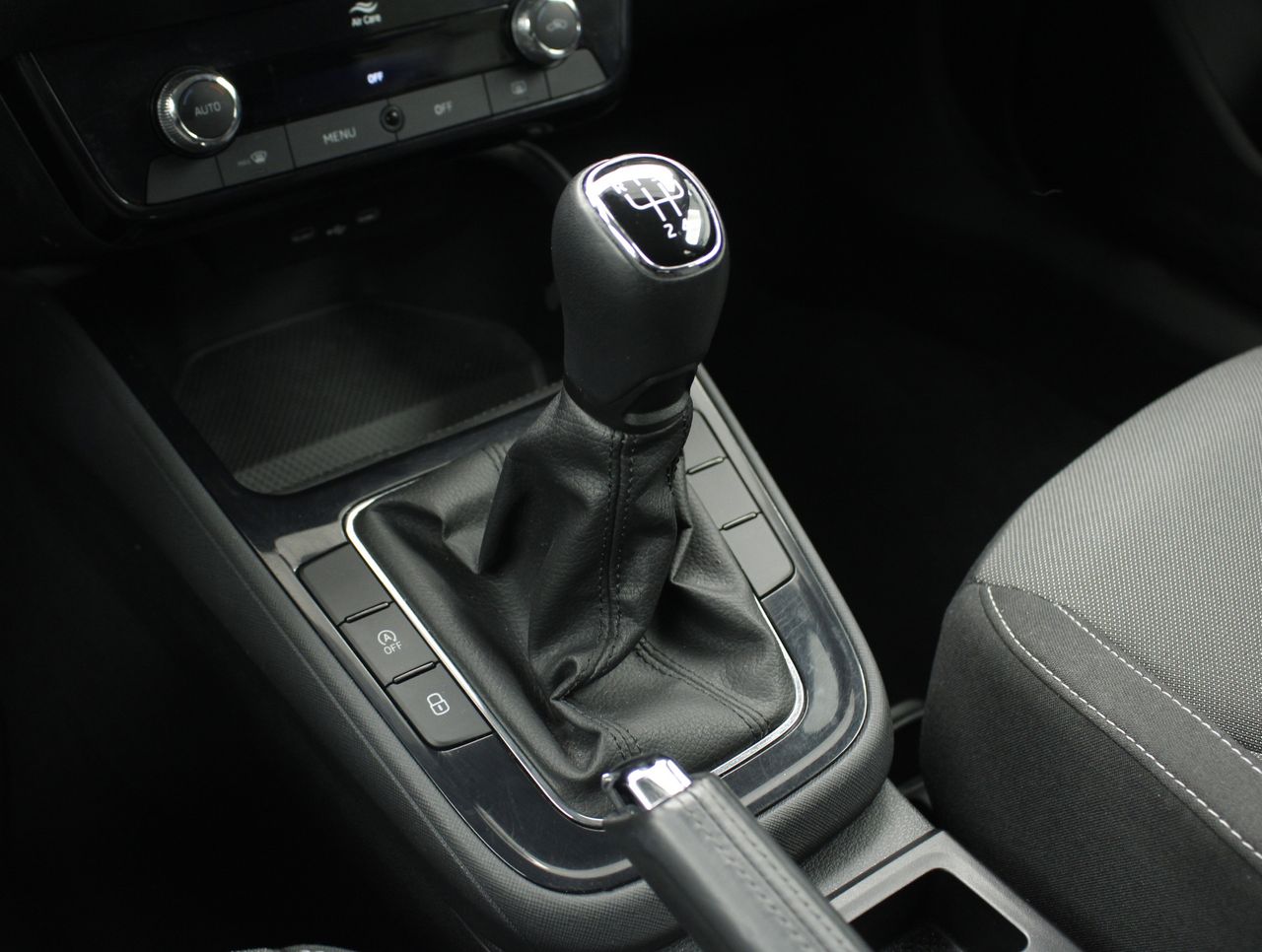 Foto Skoda Fabia 10