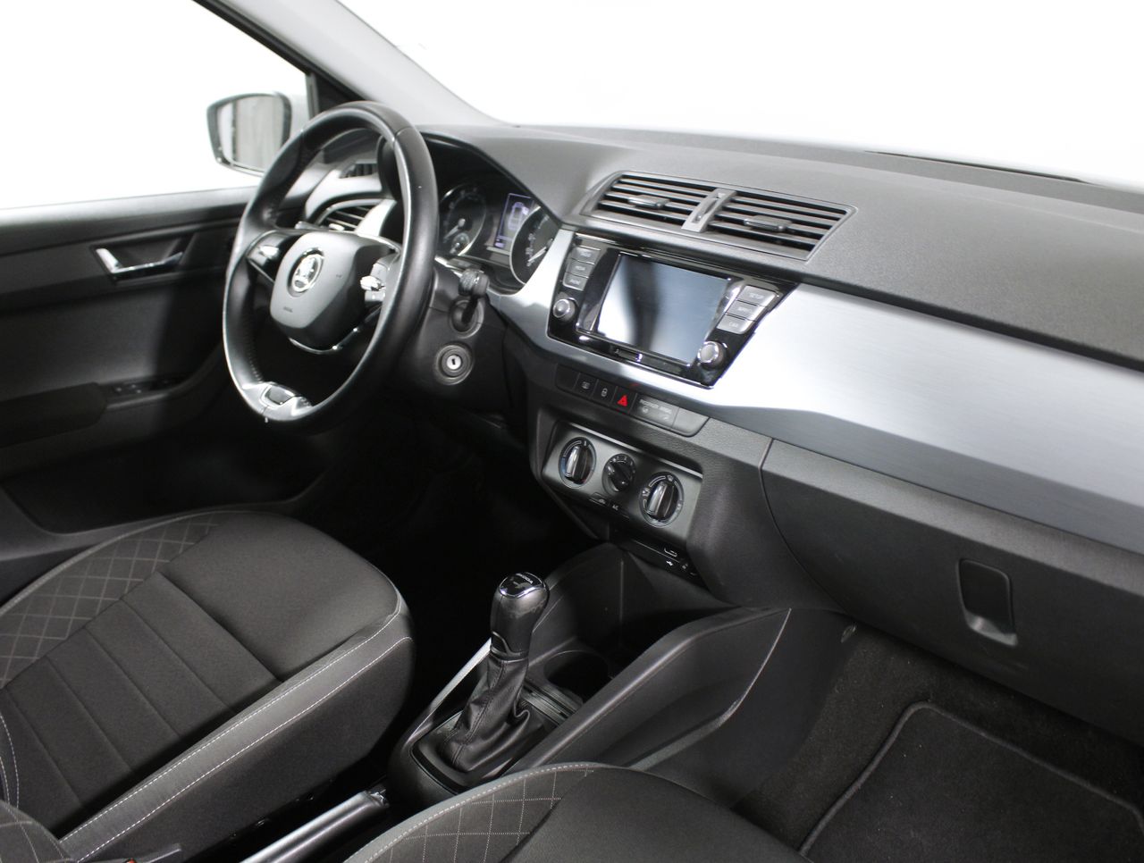 Foto Skoda Fabia 15