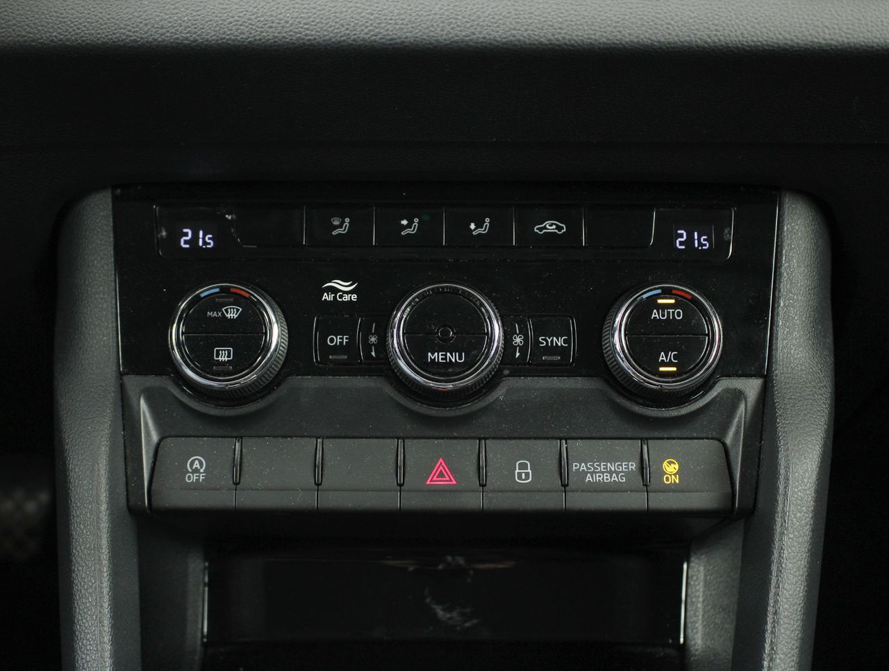 Foto Skoda Karoq 11