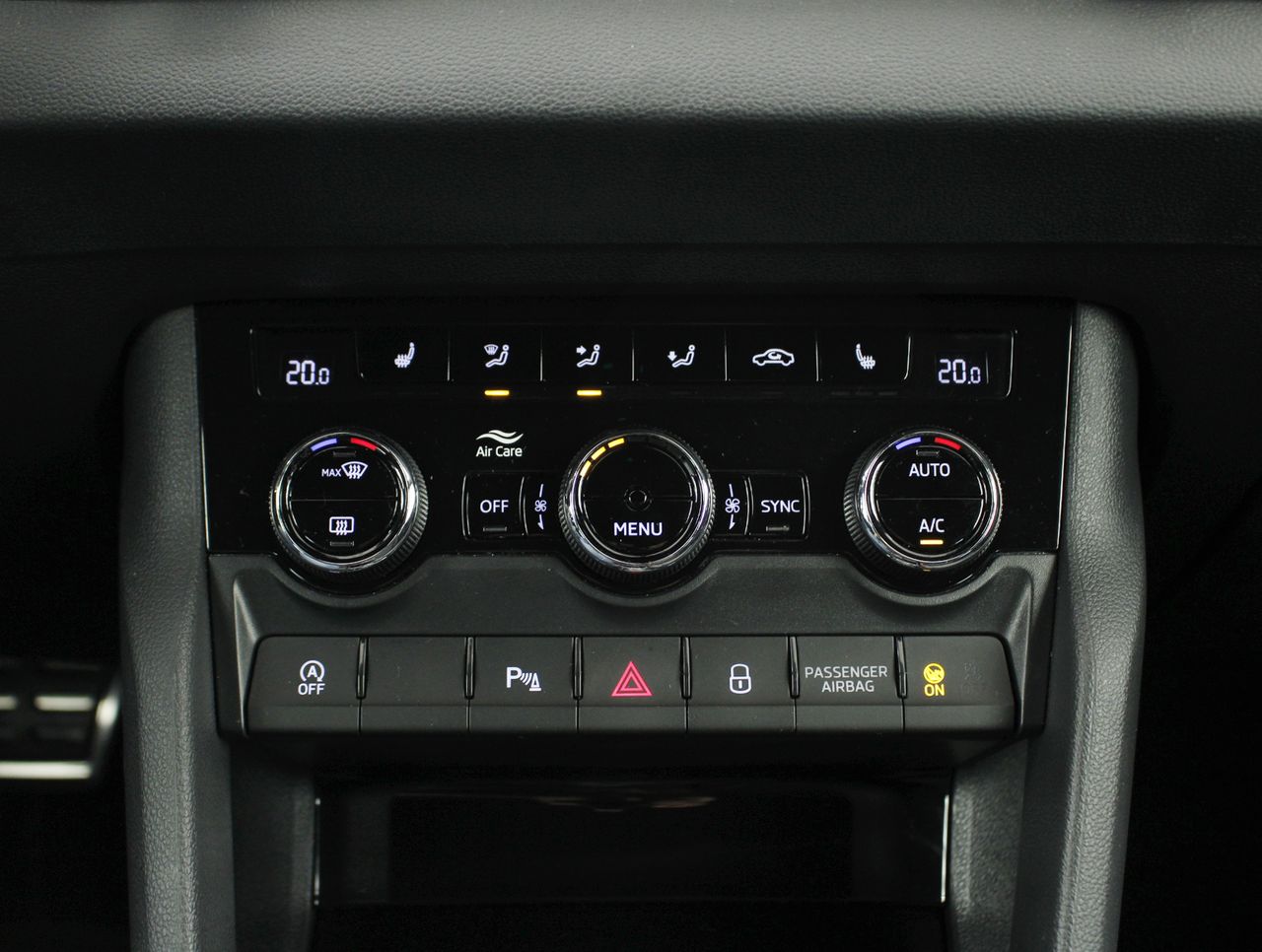 Foto Skoda Karoq 11