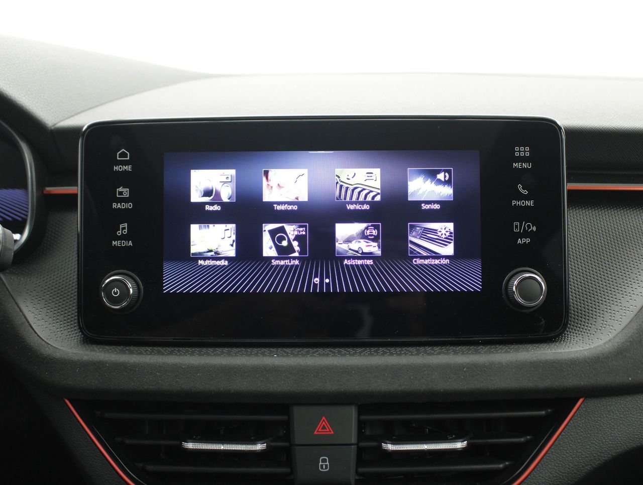 Foto Skoda Scala 12