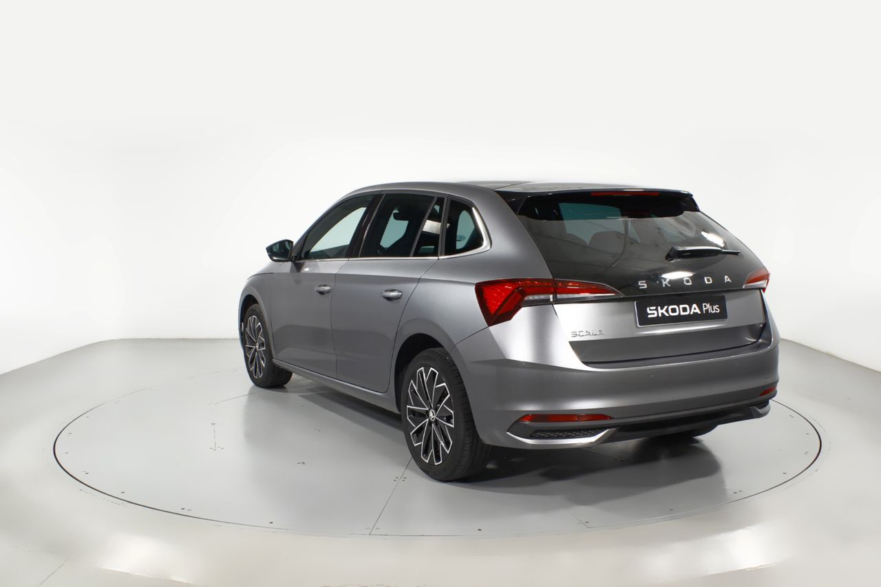 Foto Skoda Scala 2