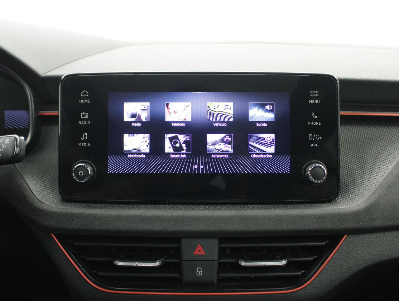 Foto Skoda Scala 12