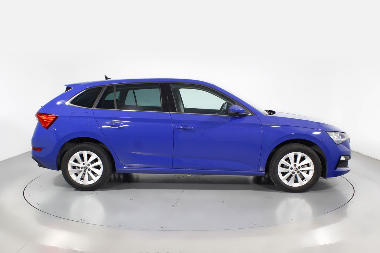 Foto Skoda Scala 3