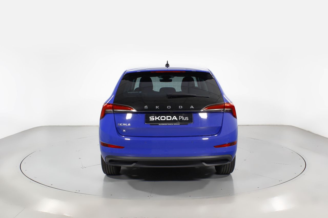 Foto Skoda Scala 17