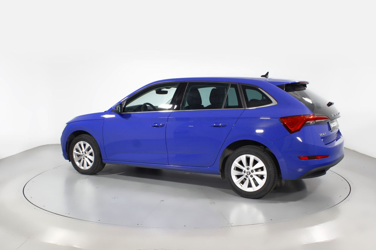 Foto Skoda Scala 18