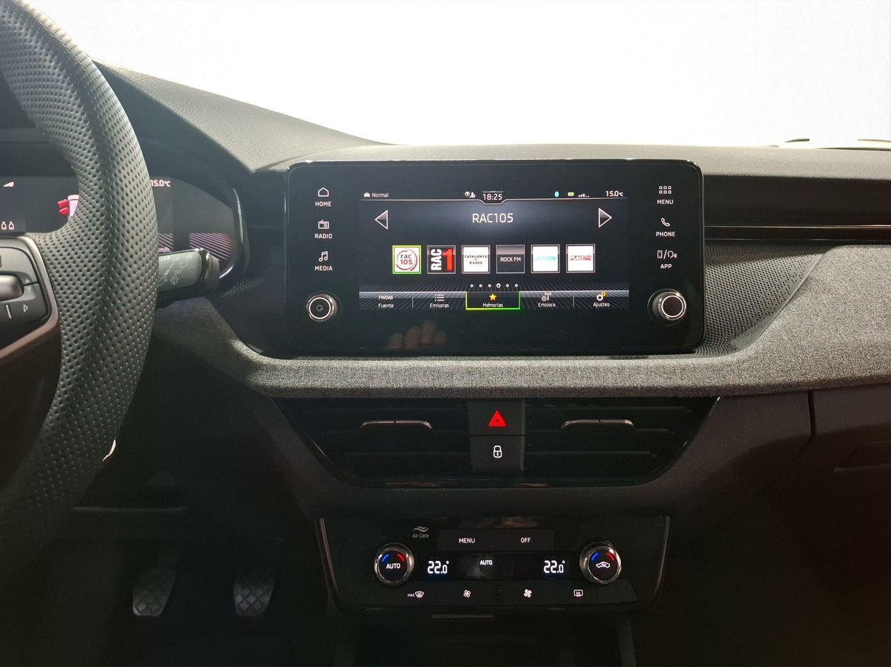Foto Skoda Scala 12