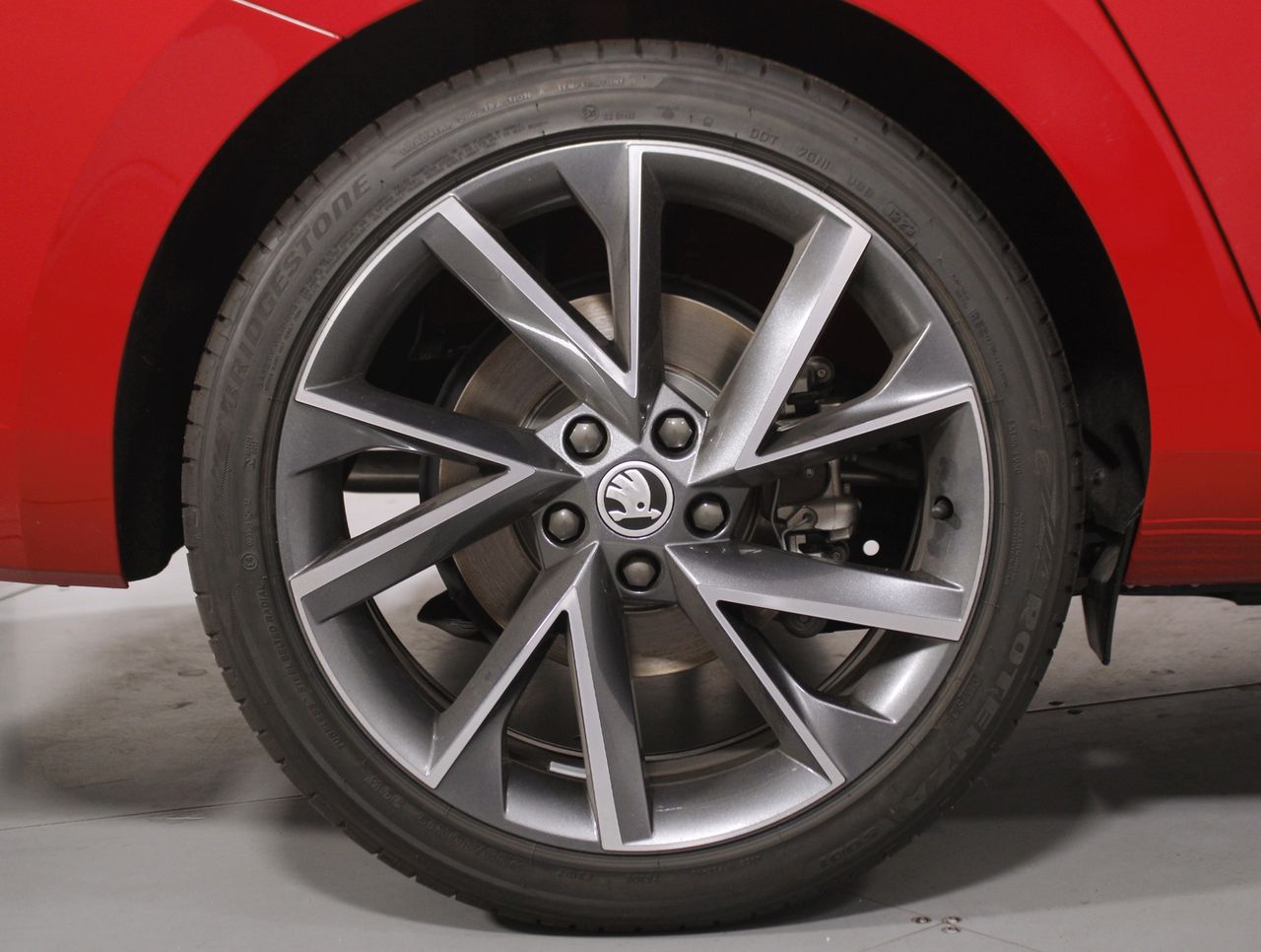 Foto Skoda Superb 8