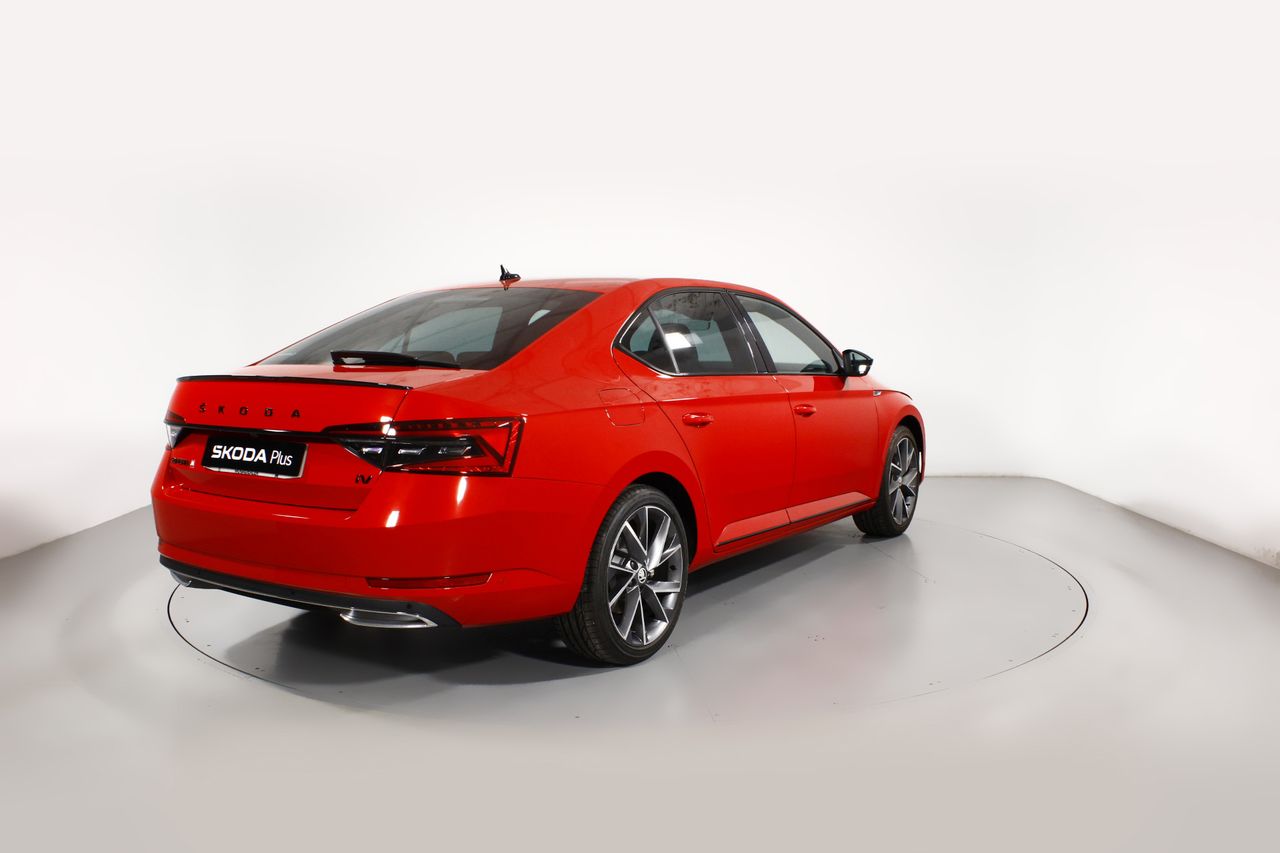Foto Skoda Superb 25