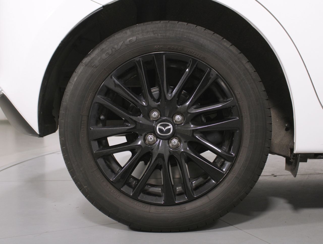 Foto Mazda Mazda2 8