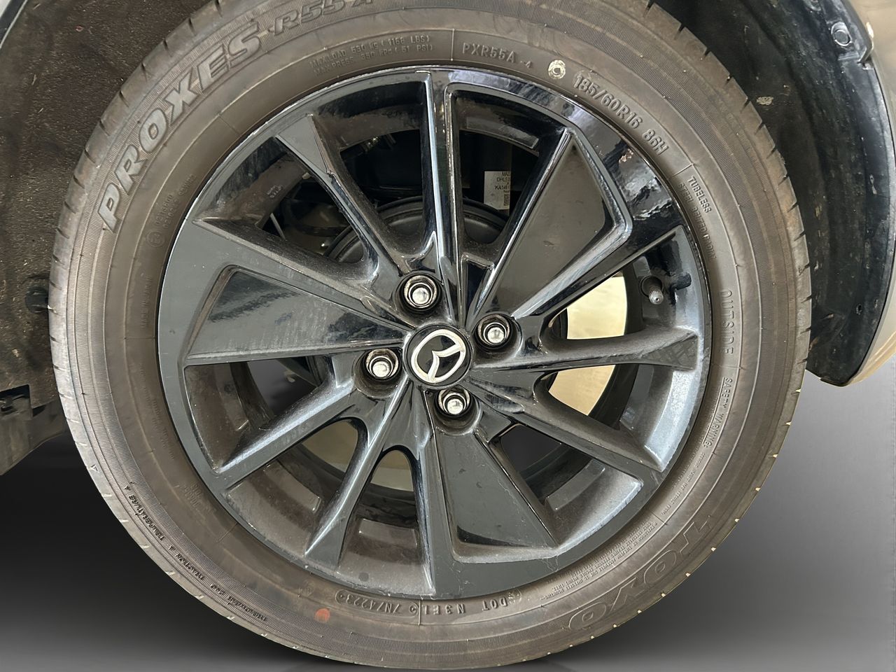Foto Mazda Mazda2 8