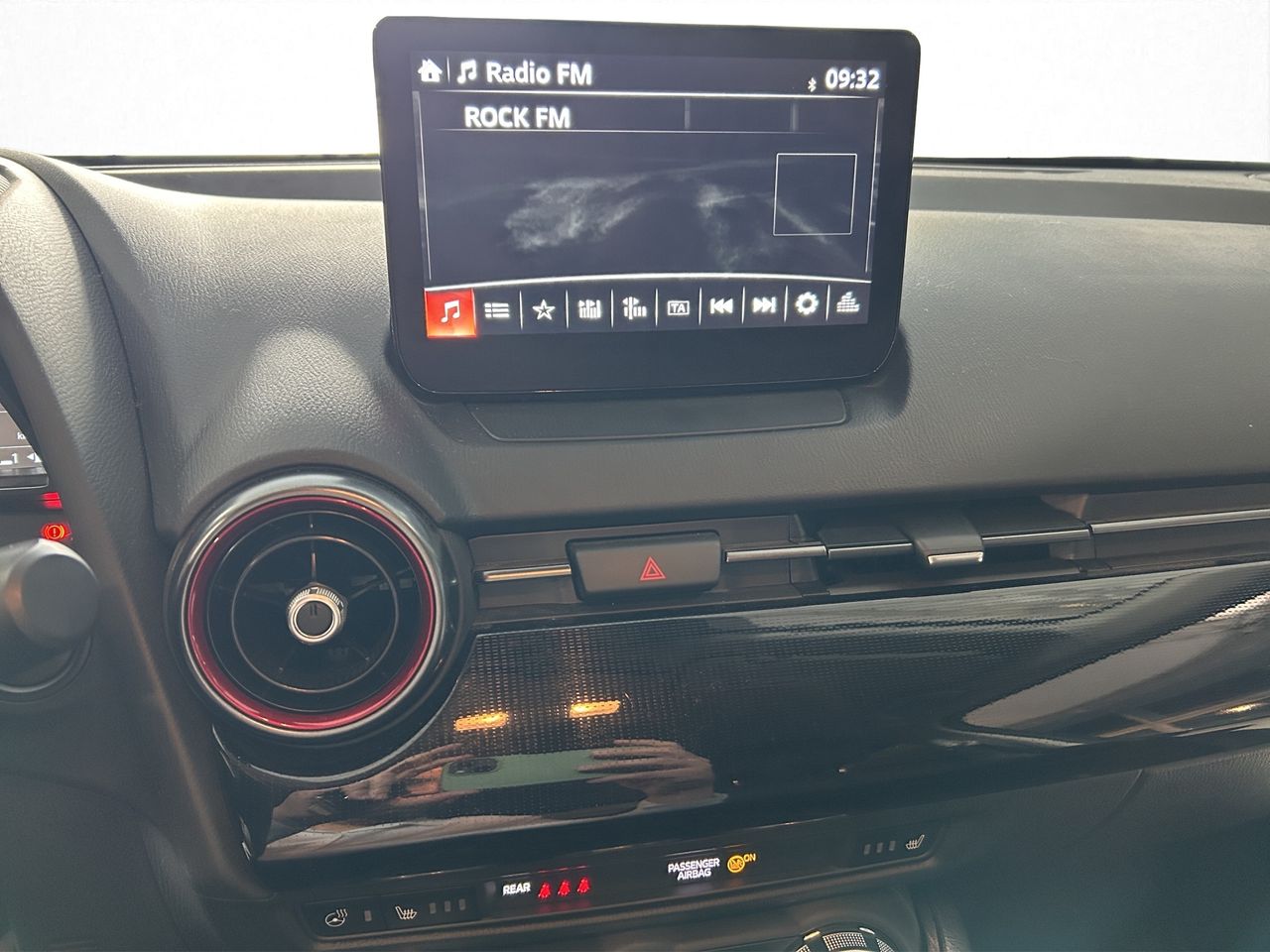 Foto Mazda Mazda2 12