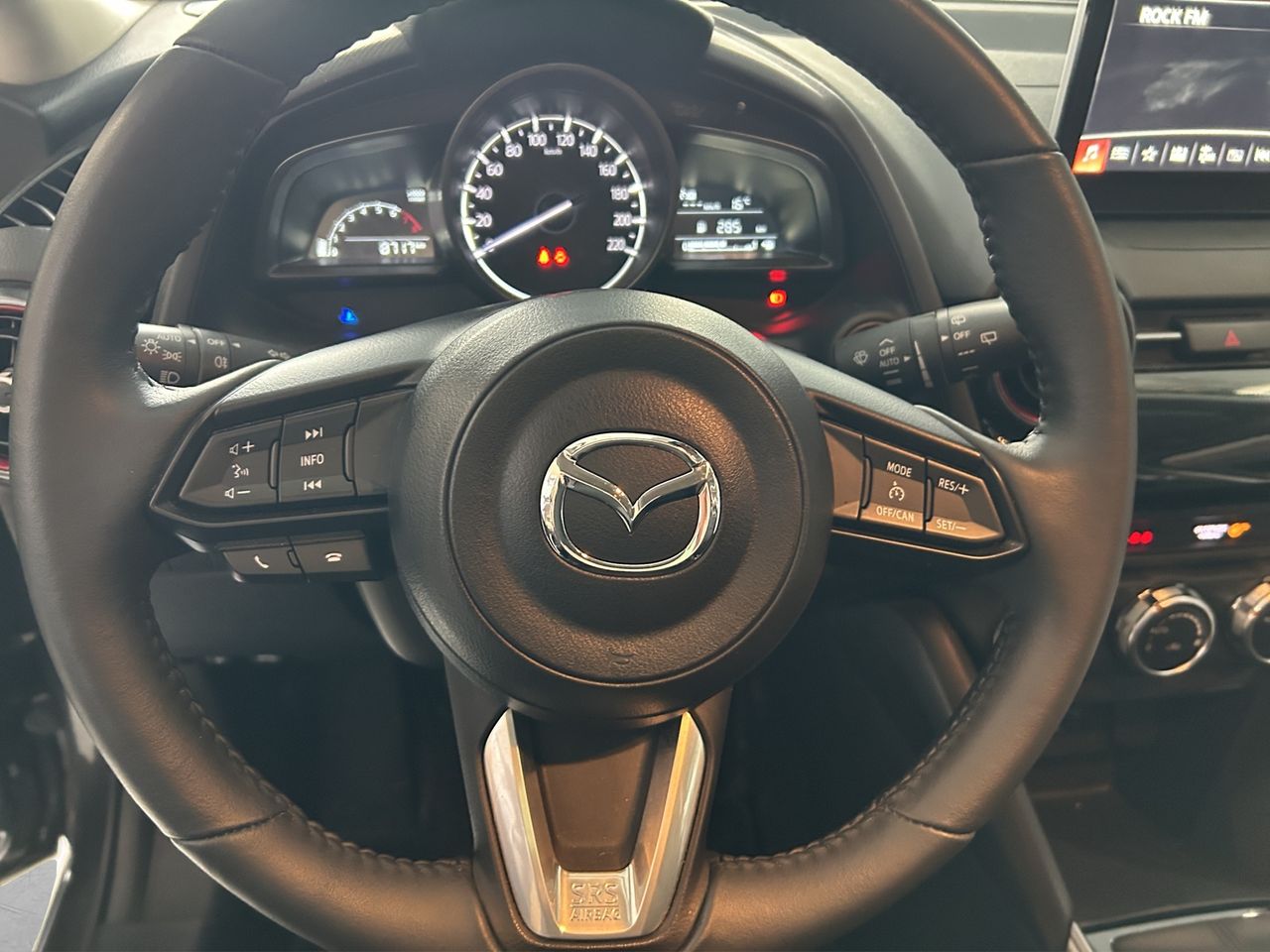 Foto Mazda Mazda2 13