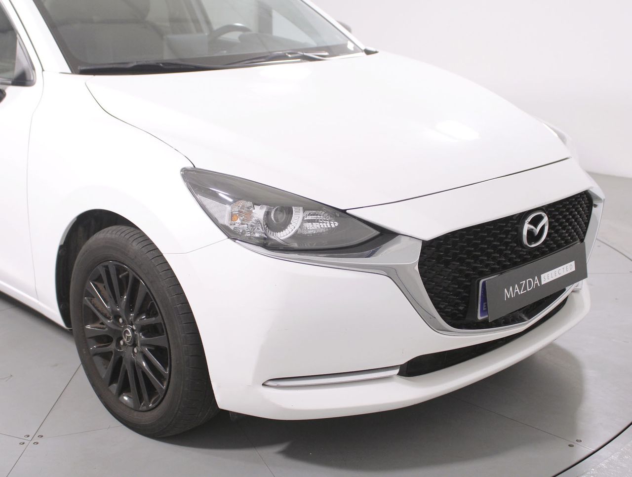 Foto Mazda Mazda2 16