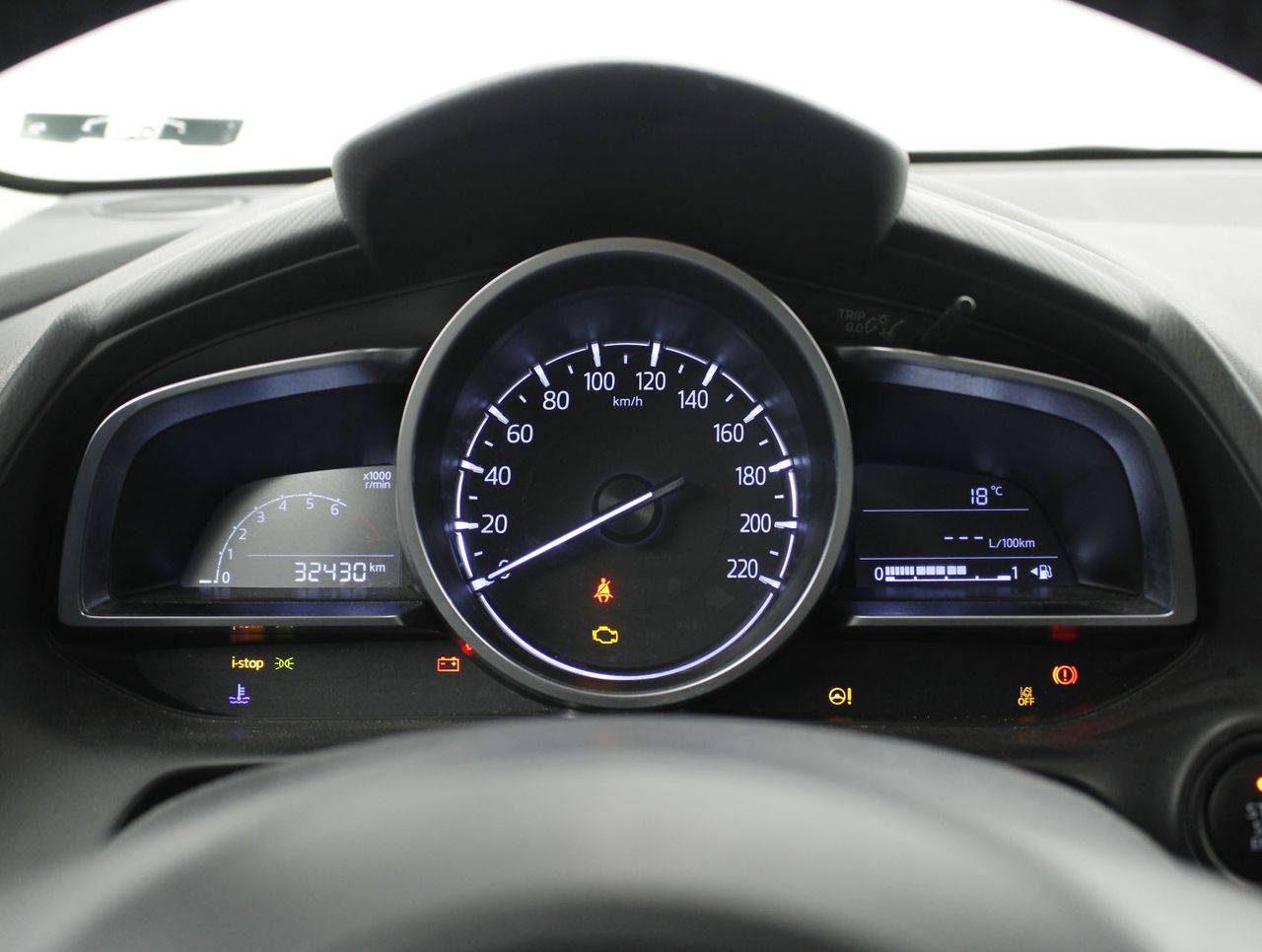 Foto Mazda Mazda2 8