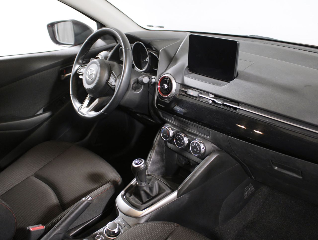 Foto Mazda Mazda2 14