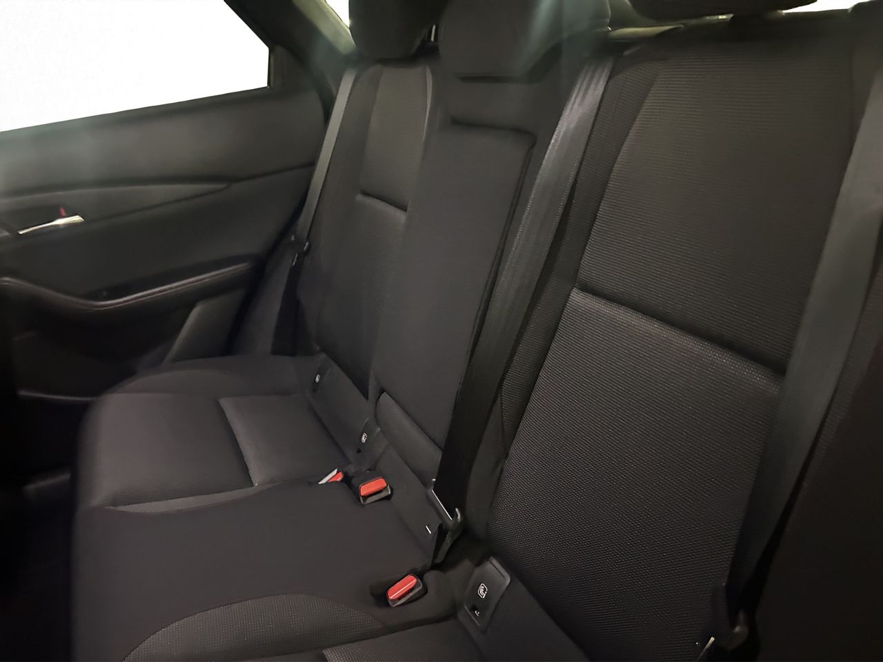 Foto Mazda CX-30 28