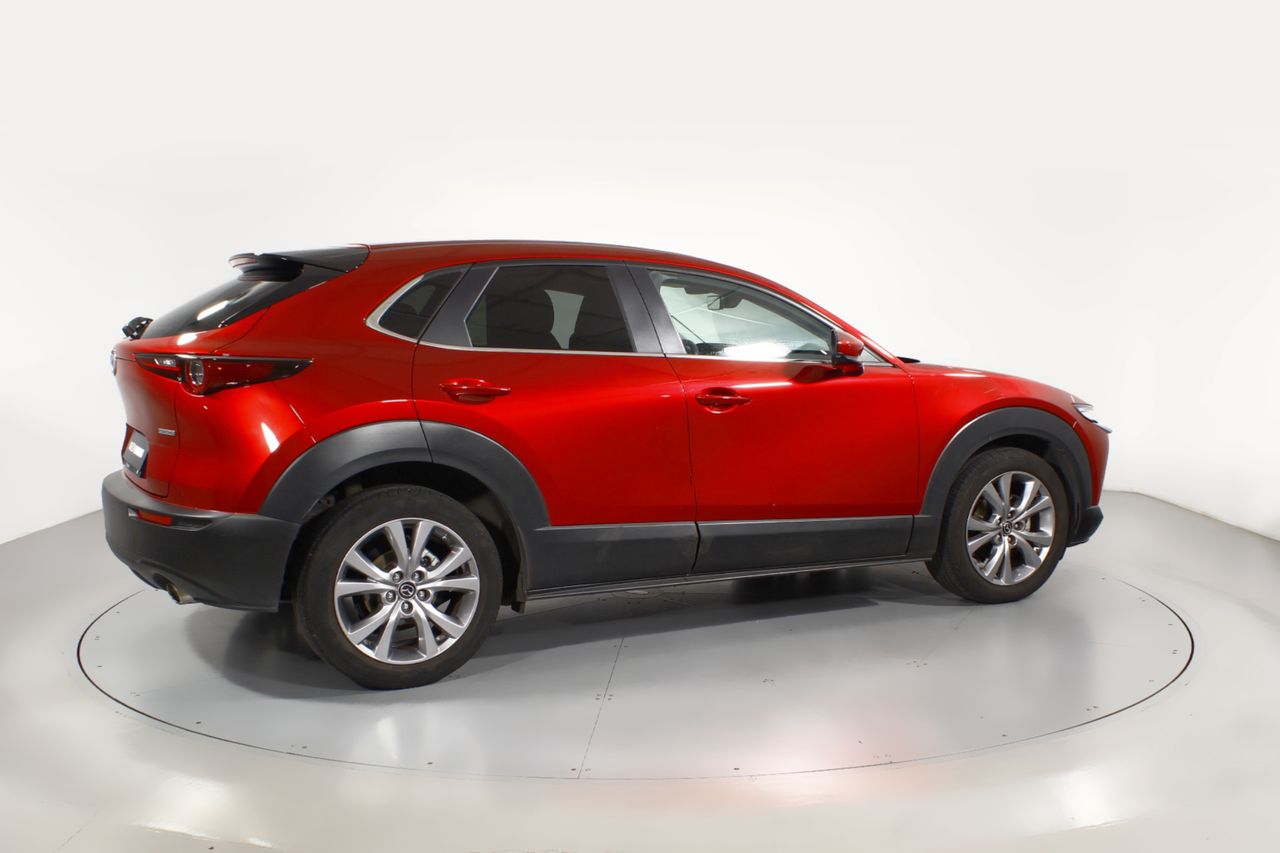 Foto Mazda CX-30 24