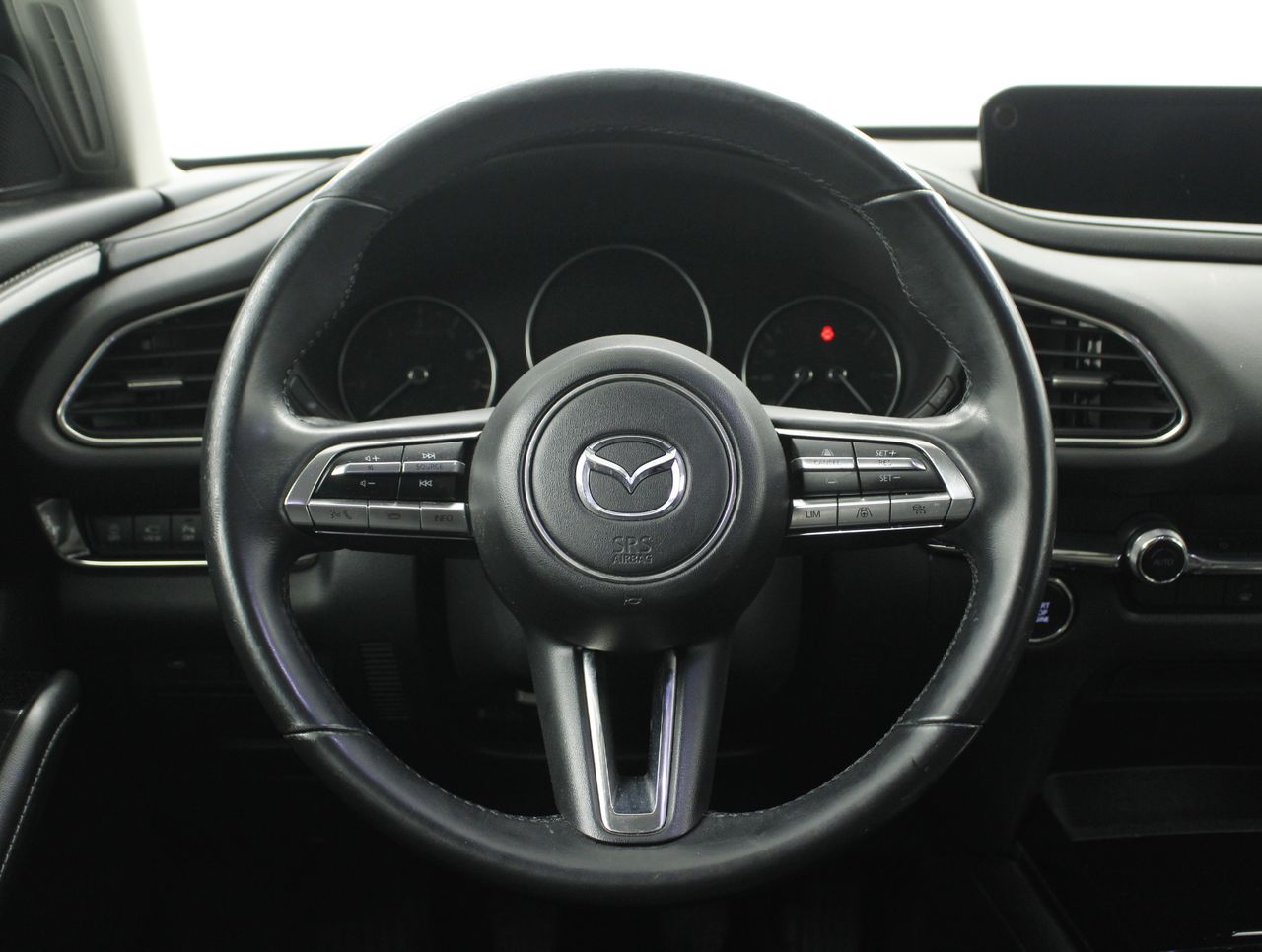 Foto Mazda CX-30 13