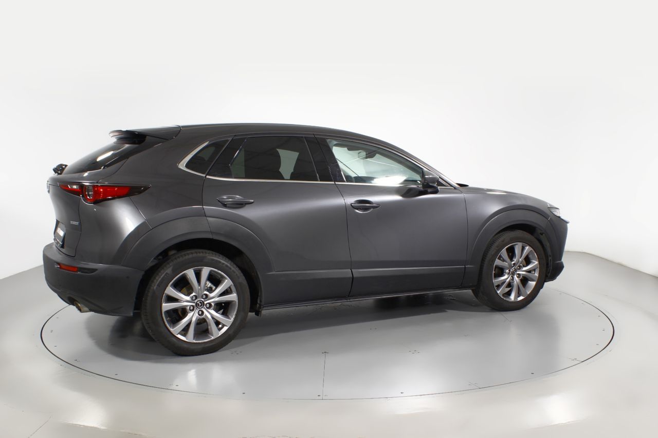 Foto Mazda CX-30 24