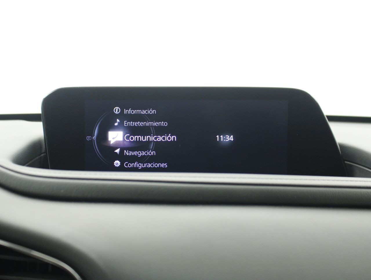 Foto Mazda CX-30 12
