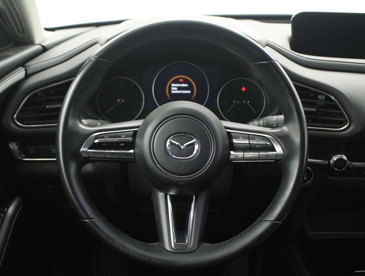 Foto Mazda CX-30 13