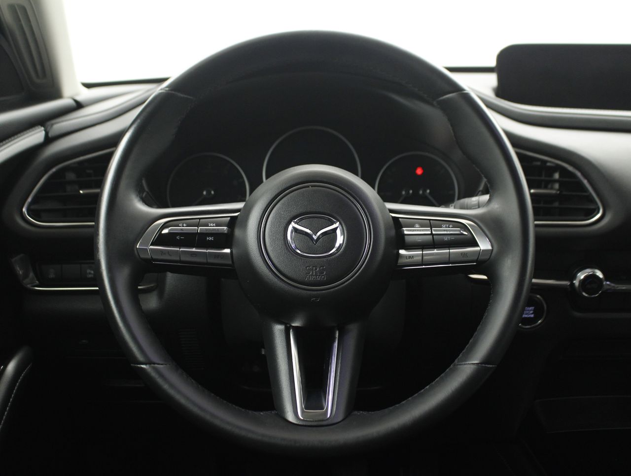 Foto Mazda CX-30 13