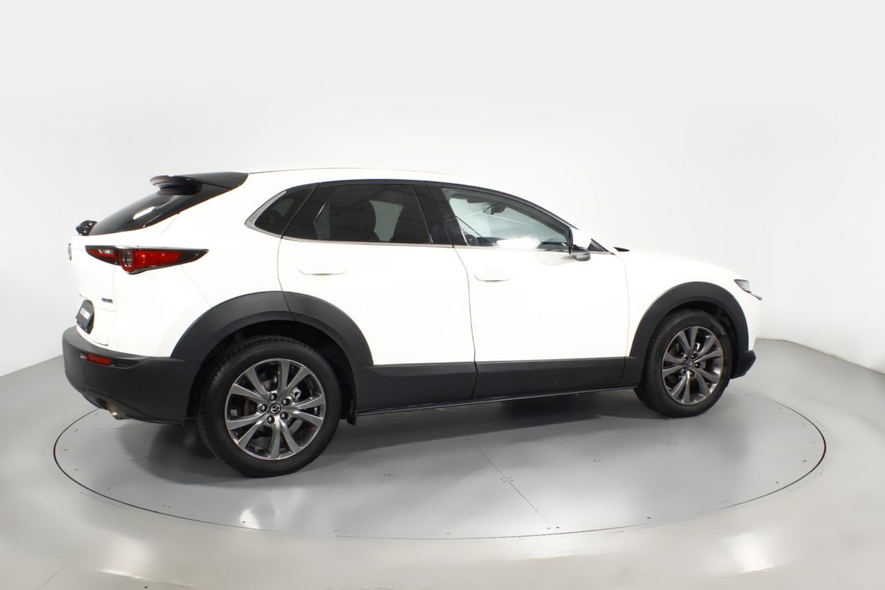 Foto Mazda CX-30 24