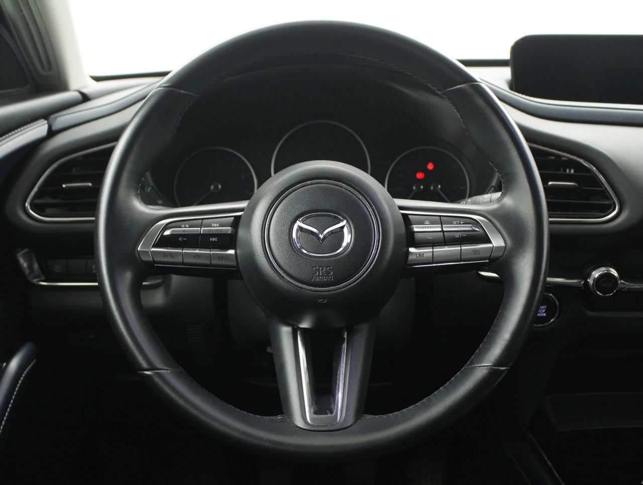 Foto Mazda CX-30 13