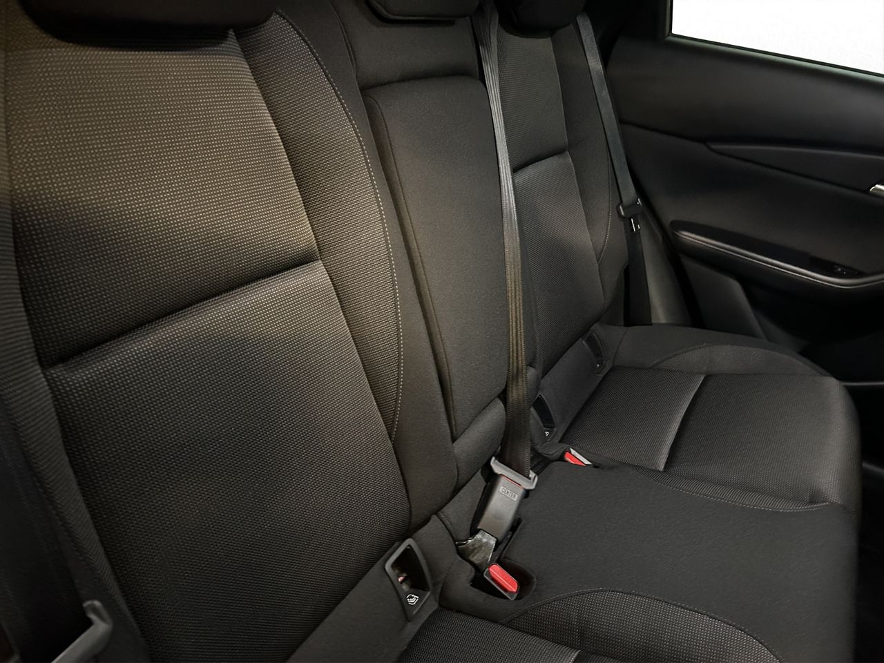 Foto Mazda CX-30 6