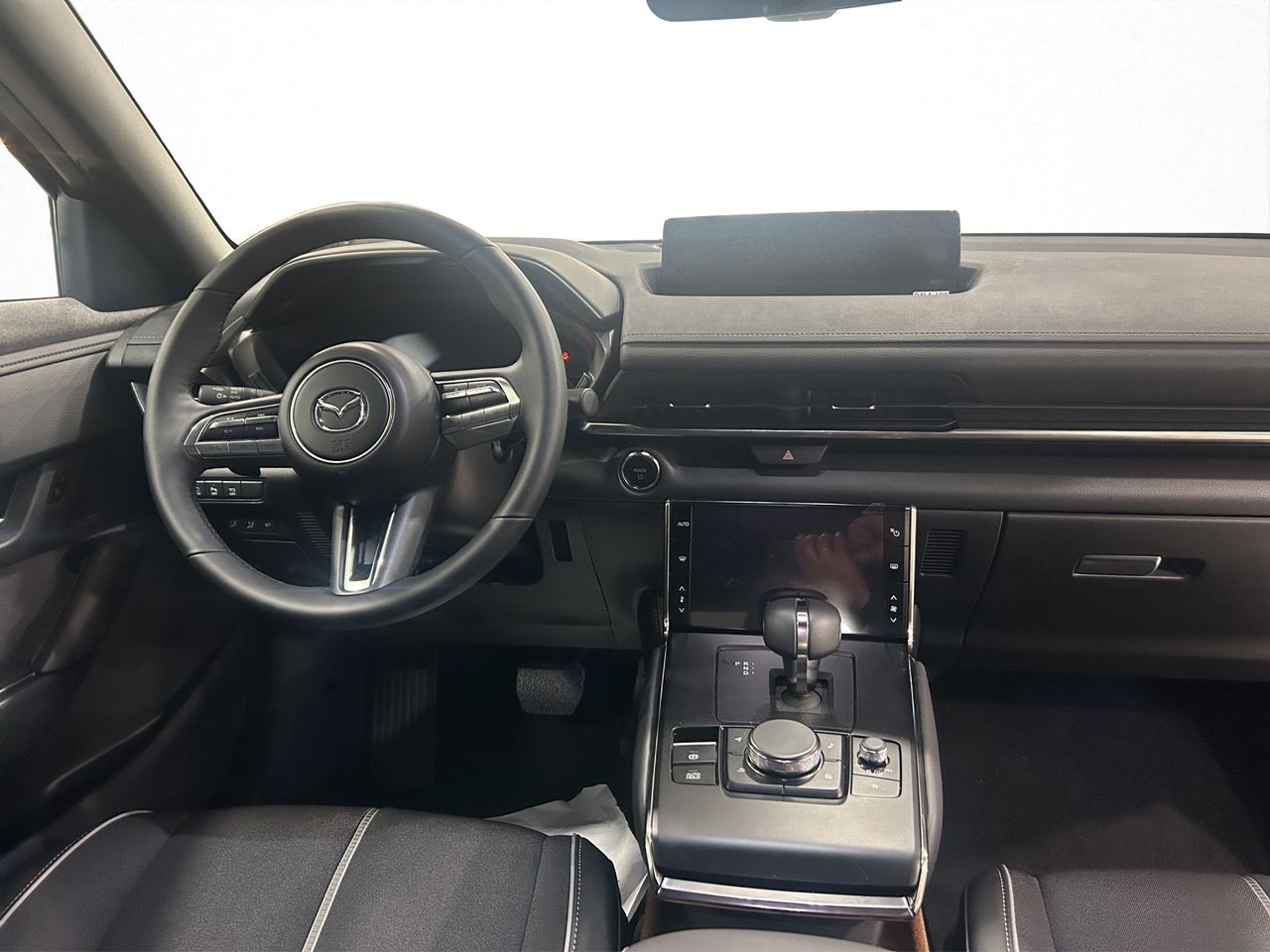 Foto Mazda MX-30 4