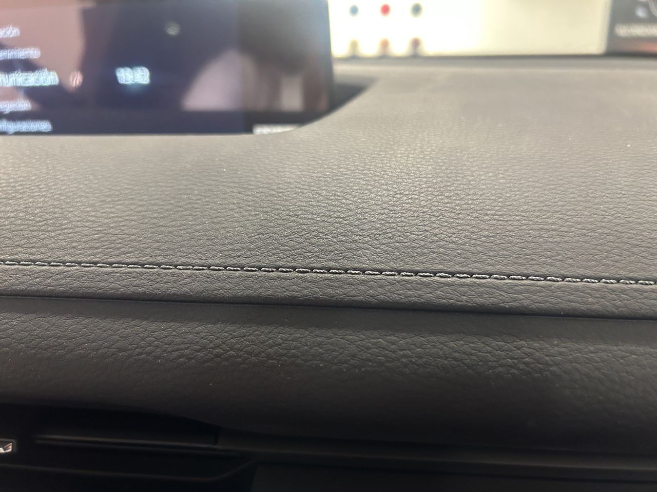 Foto Mazda MX-30 15
