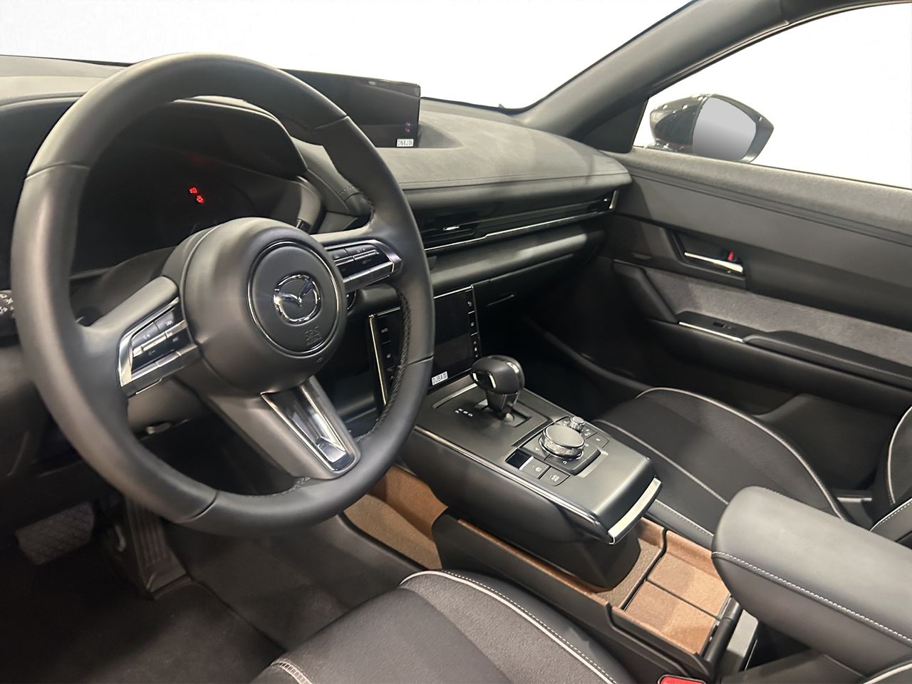 Foto Mazda MX-30 29