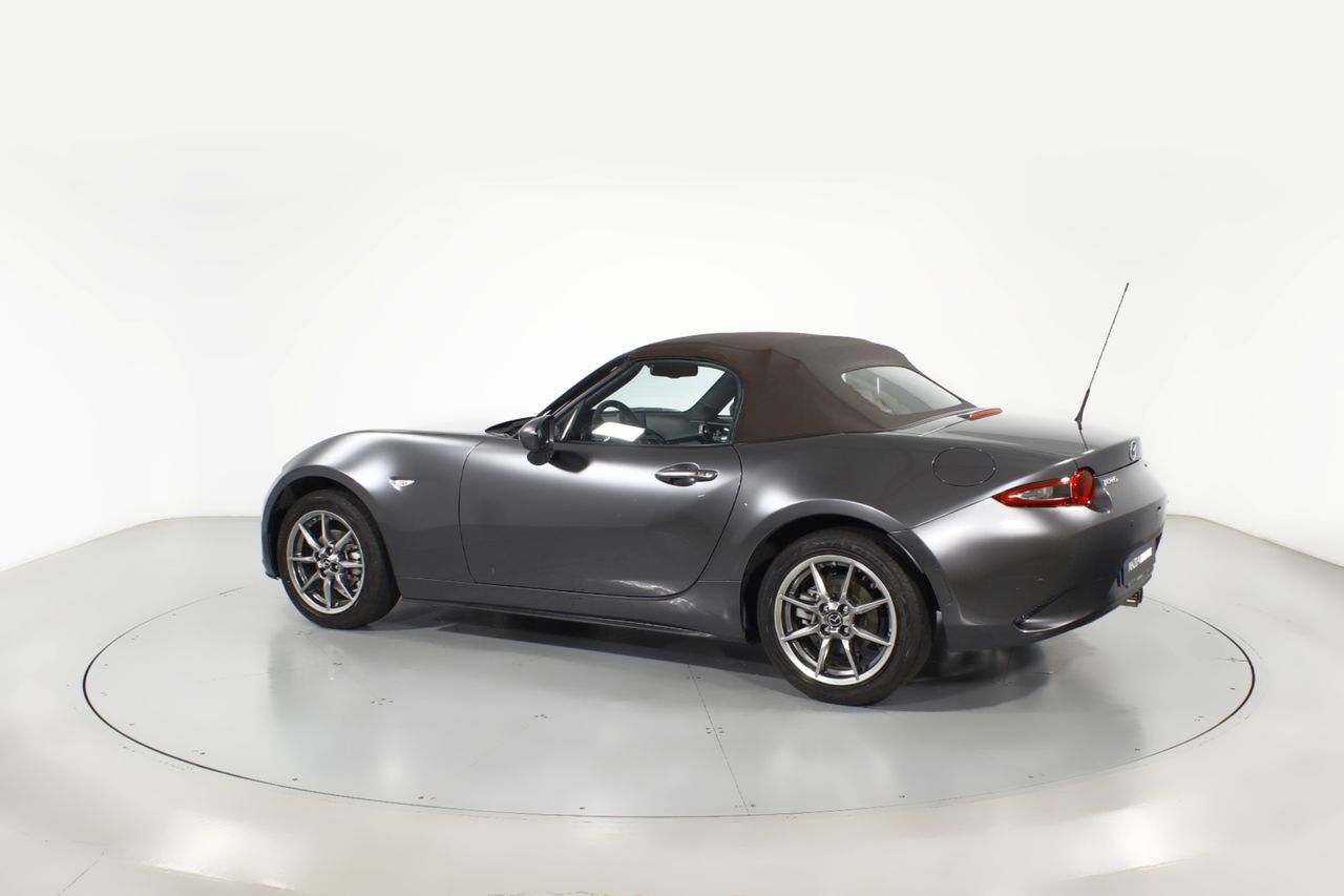 Foto Mazda MX-5 18