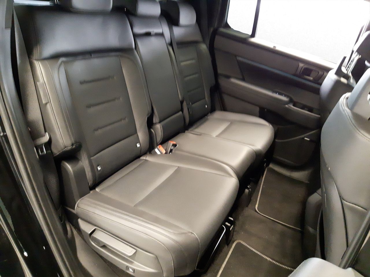 Foto Hyundai Santa Fe 17