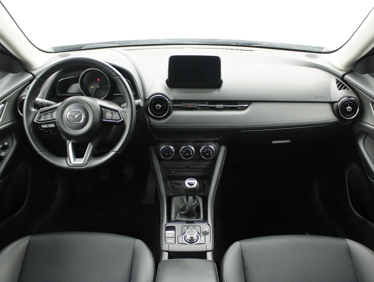Foto Mazda CX-3 4
