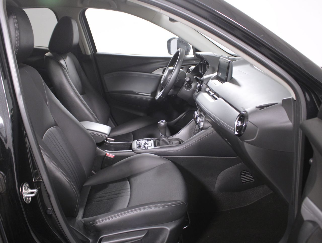 Foto Mazda CX-3 5