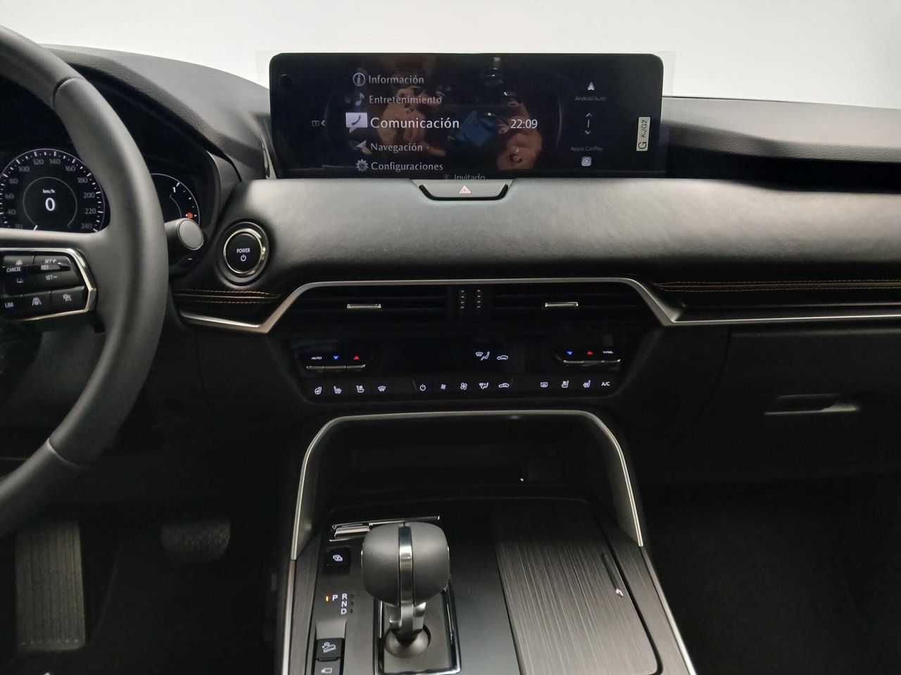 Foto Mazda CX-60 12
