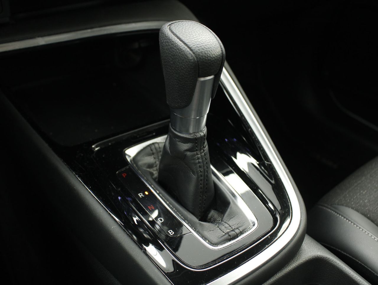 Foto Honda HR-V 10