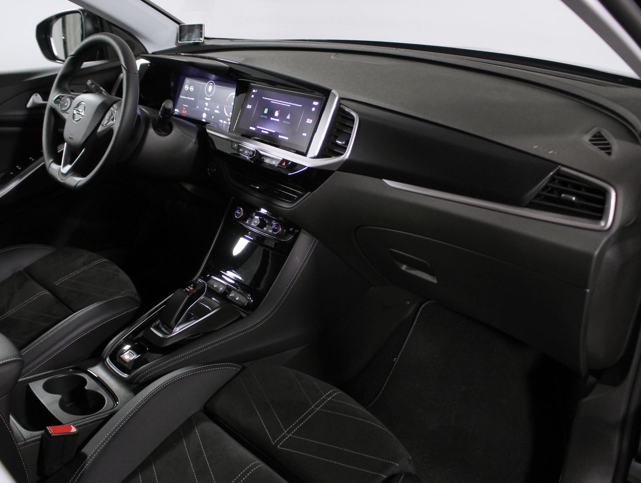 Foto Opel Grandland X 23