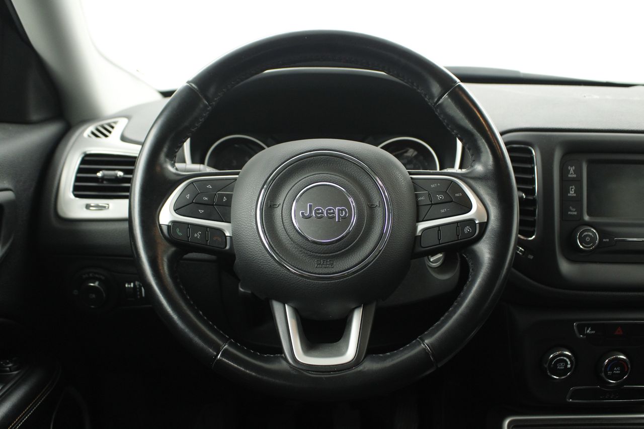 Foto Jeep Compass 13