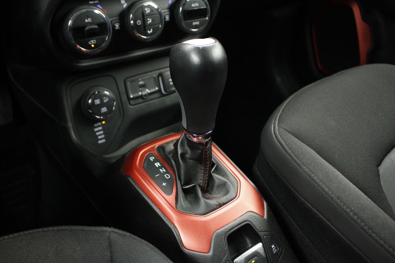 Foto Jeep Renegade 10