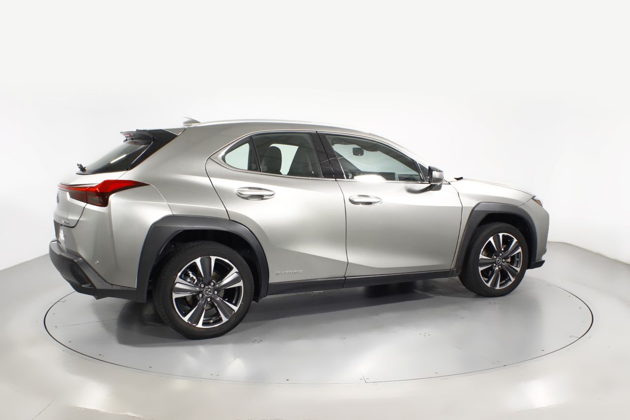 Foto Lexus UX 23