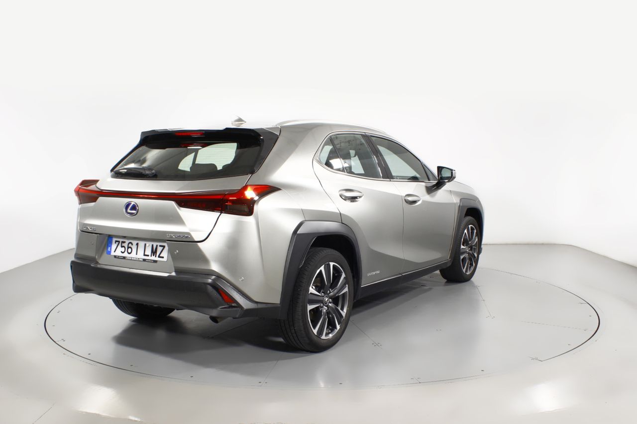 Foto Lexus UX 24