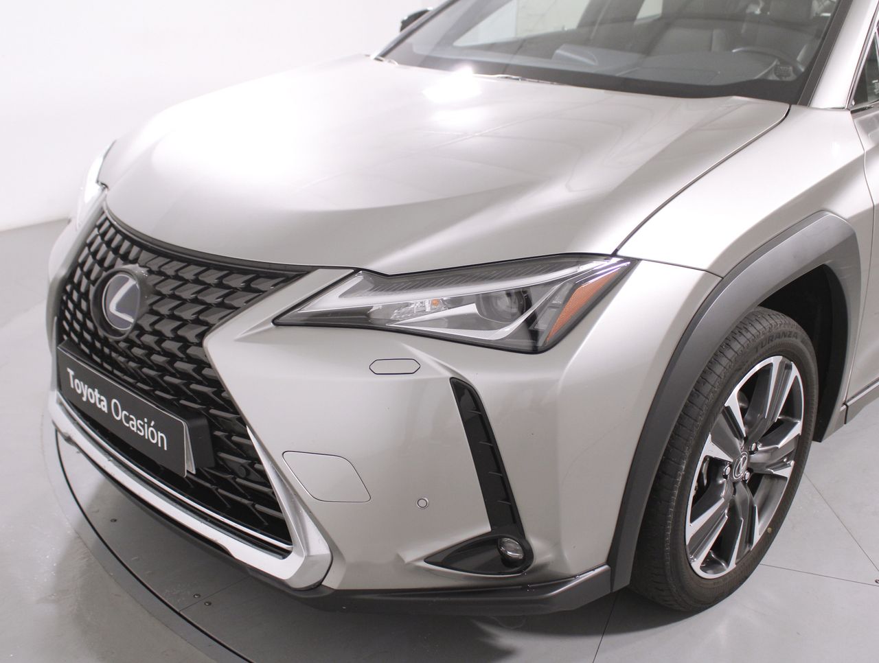 Foto Lexus UX 28