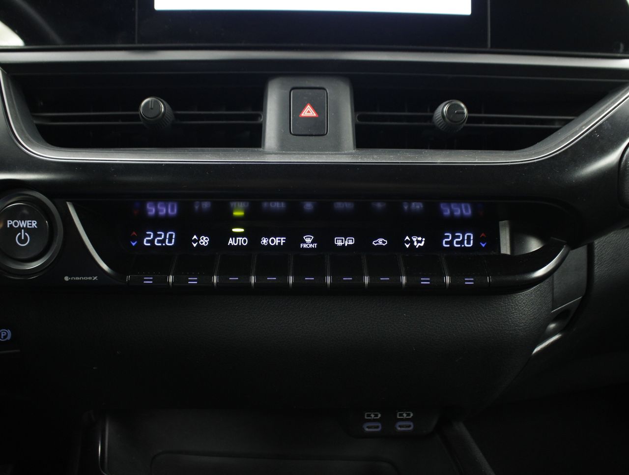 Foto Lexus UX 11