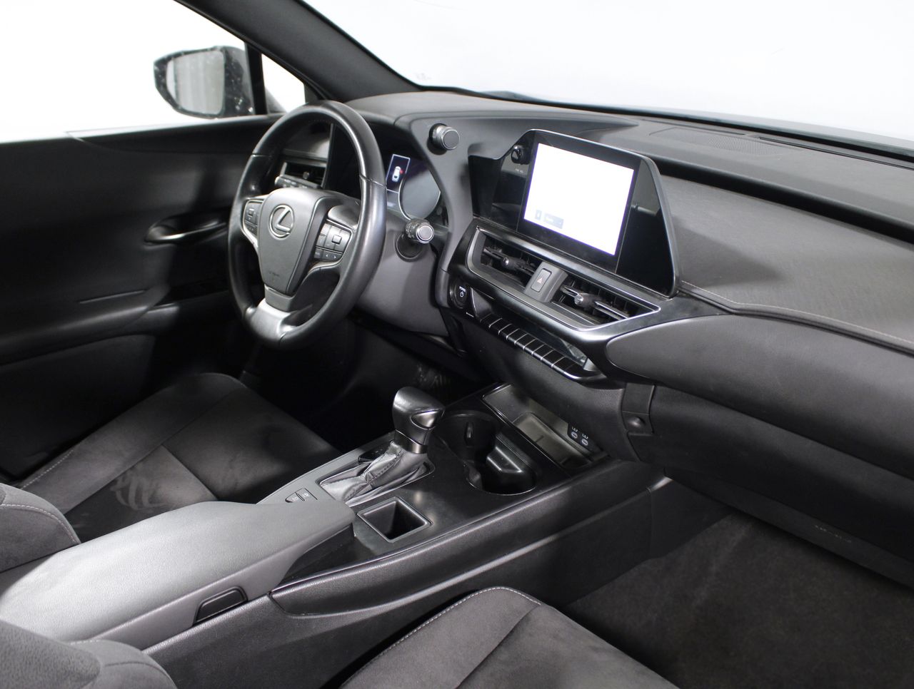 Foto Lexus UX 15